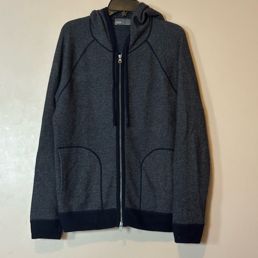 Vince men’s zip up sweater navy size medium